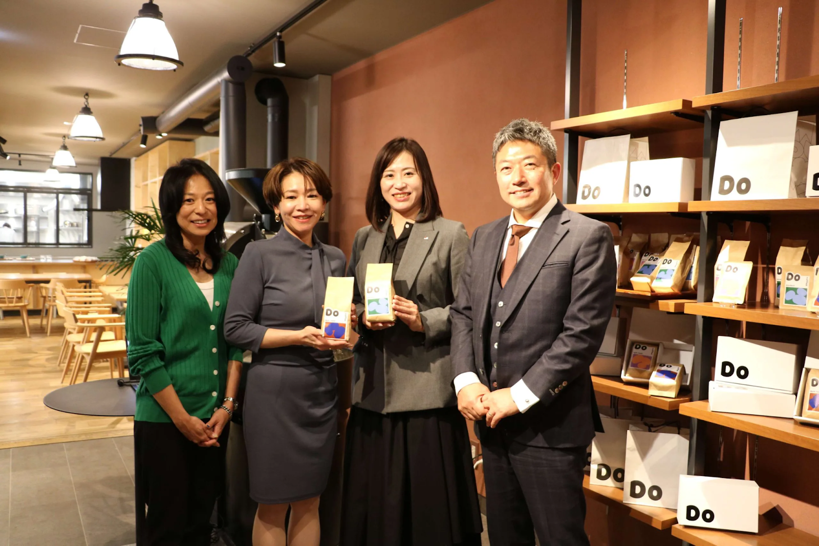 コーヒー豆でつながる縁 – Do coffee roastery